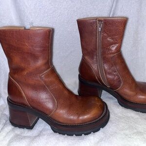 SOLD Vintage Steve Madden Brown Heeled Boots with Chunky Platform